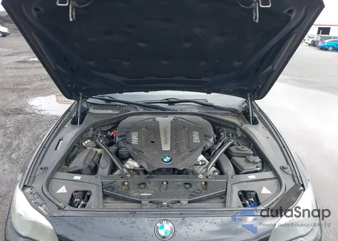 2013 BMW 550 Xi from USA, damaged, VIN WBAFU9C51DDY72239